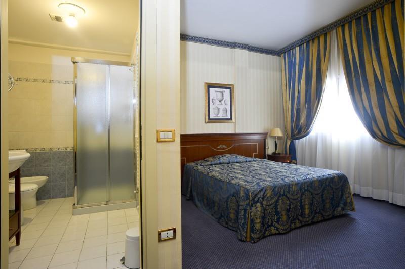 欧罗巴赞酒店 博洛尼亚 客房 照片