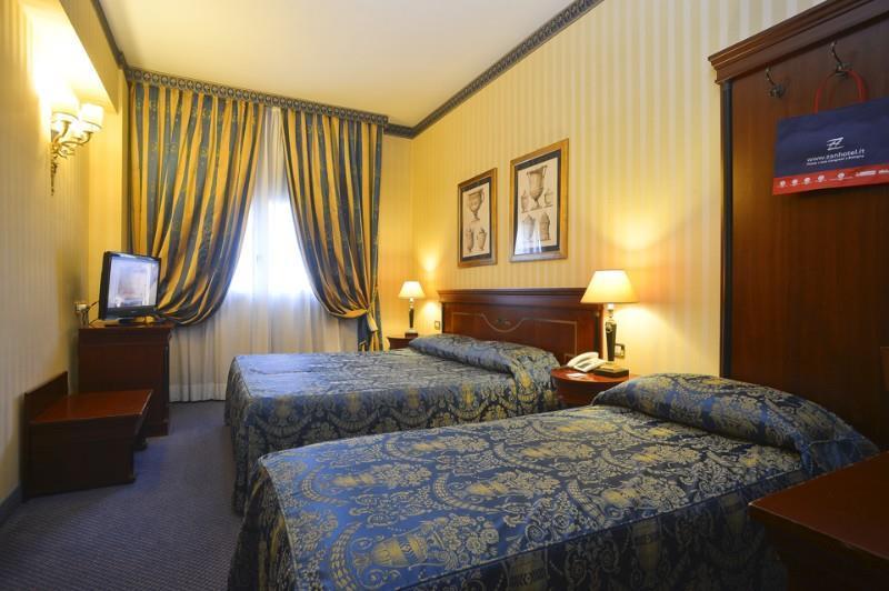 欧罗巴赞酒店 博洛尼亚 客房 照片